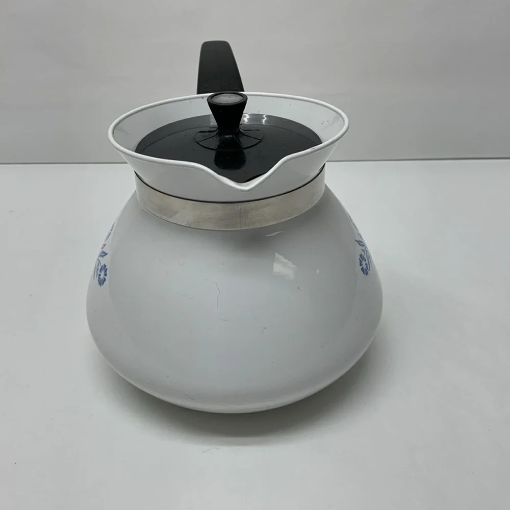 Vintage  Corning Ware Enamel 6 Cup coffee Tea Pot blue cornflower